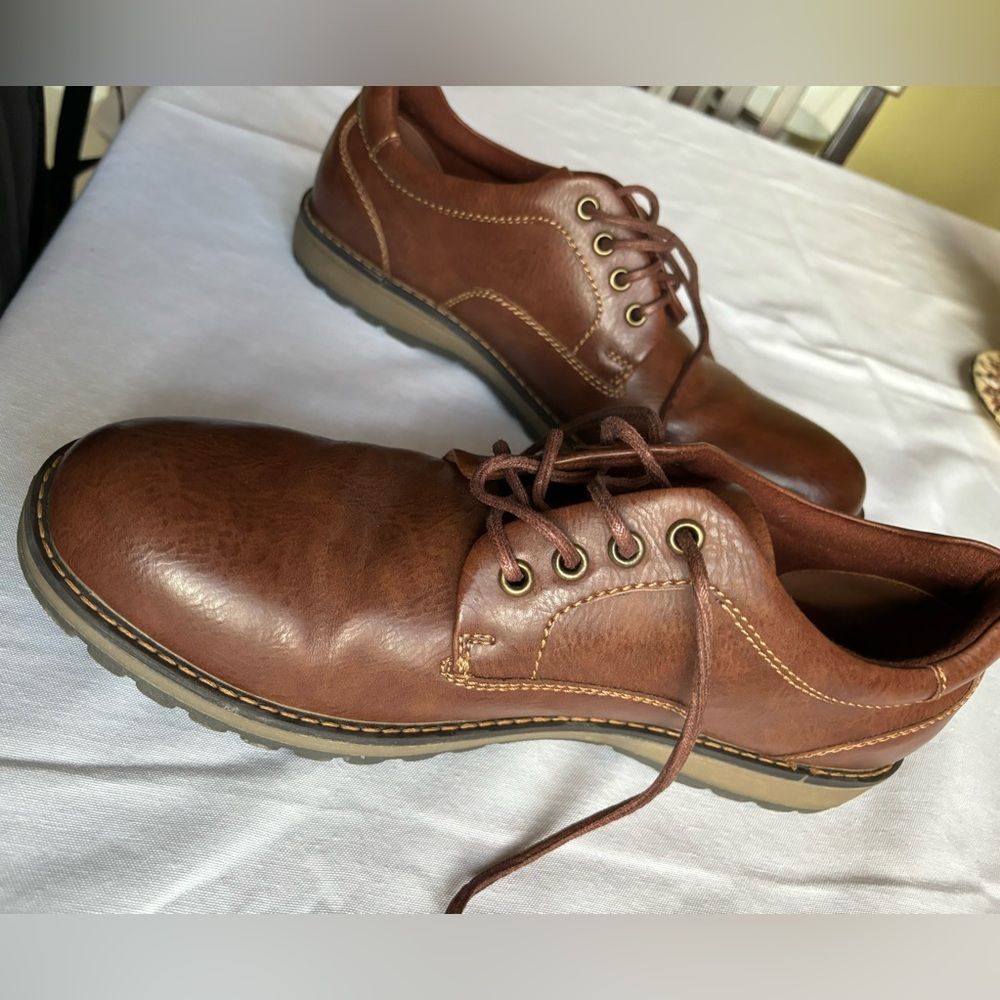 Eastland Men’s Casual / Dressy Brown Shoes Size 11.5 D (regular width) Laces EUC